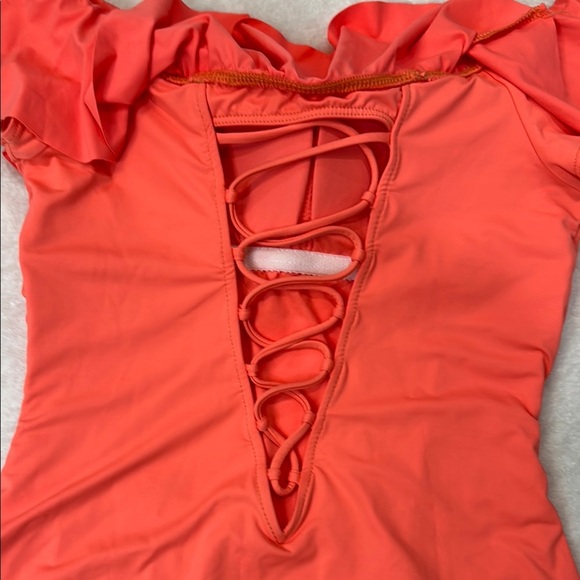 La Blanca  Ruffled One-Piece Swimsuit - Picture 8 of 8